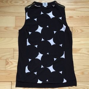 High Neck Geometric Print Sleeveless Top Black and White Geometric Print